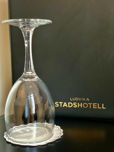 Ludvika Stadshotell Exterior foto